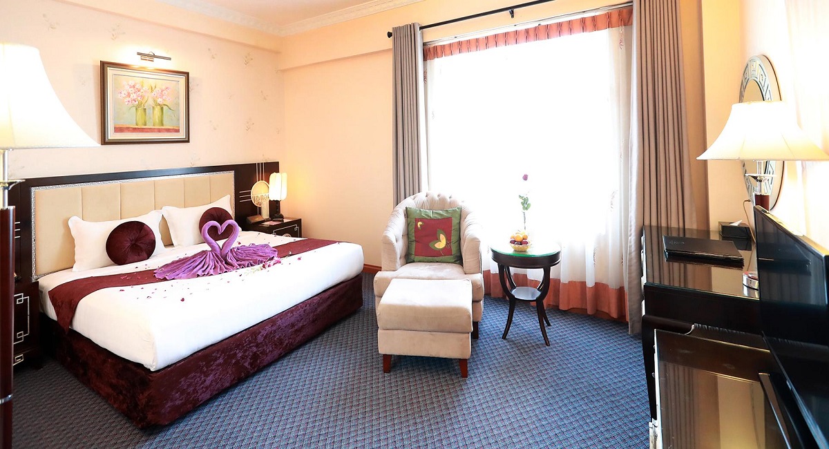 EXECUTIVE DELUXE ROOM